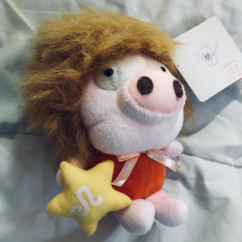 McDull zodiac (Leo) plush with suction cup